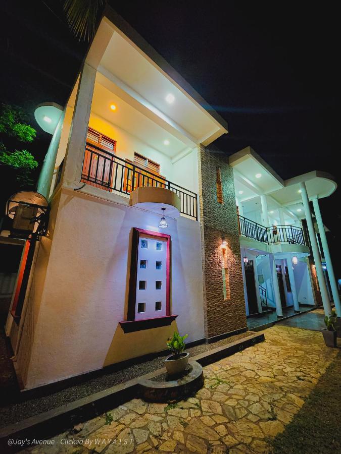 מלון אודוואלאווה Jay'S Avenue מראה חיצוני תמונה